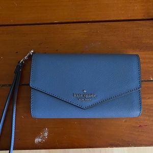 Kate spade wallet with wristlet